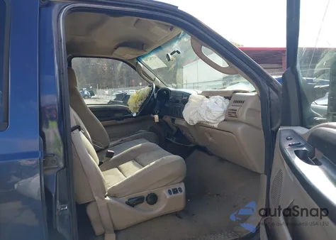 2005 Ford F-250 Lariat/Xl/Xlt z USA, uszkodzony, nr VIN 1FTSW21P35EA55759